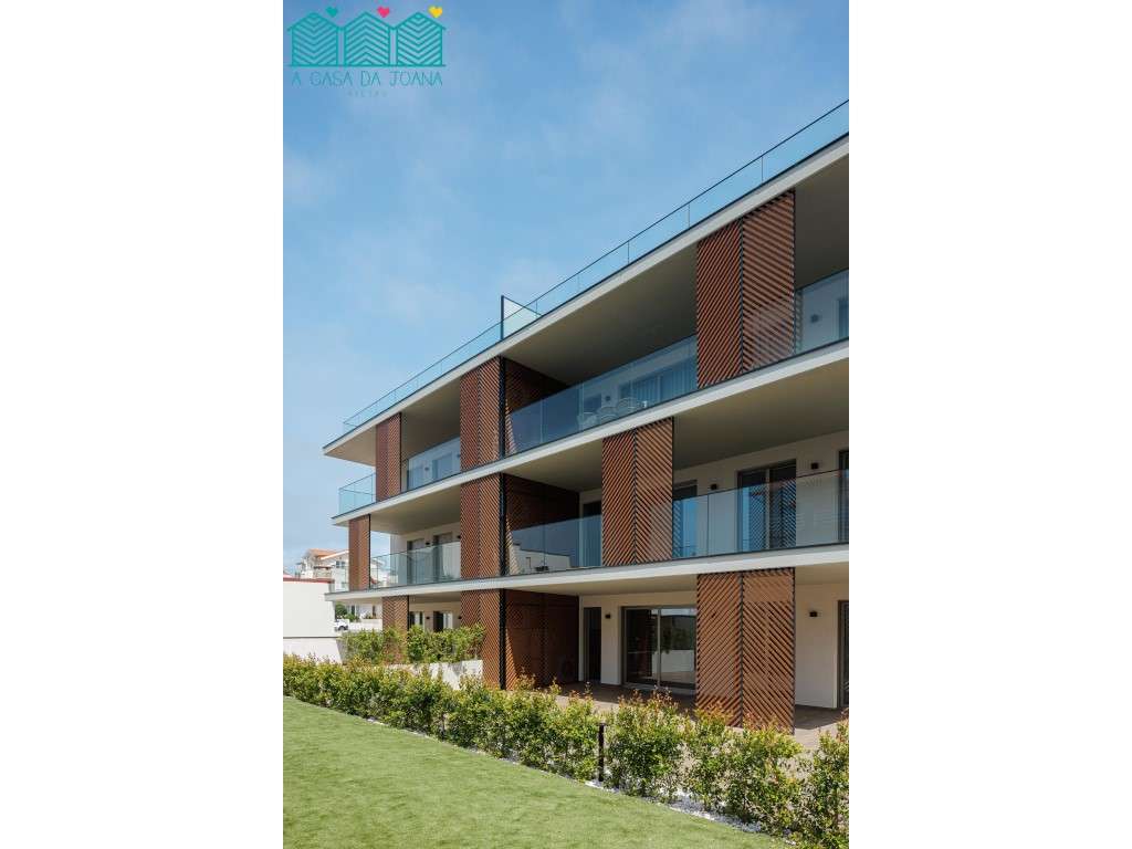 Apartamento T2 com Terraço na Praia da Barra-20