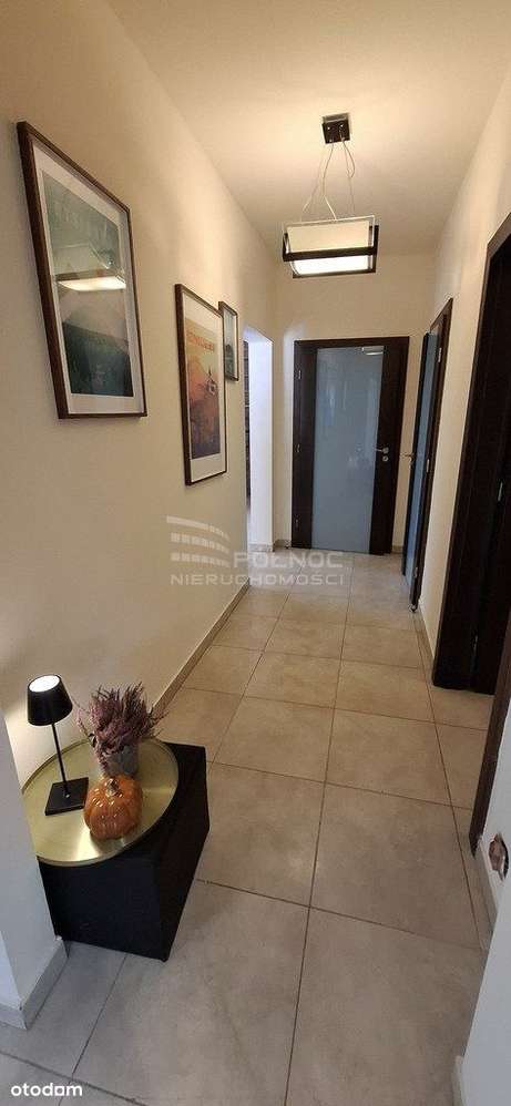 Dom parterowy z zaadaptowanym poddaszem-18