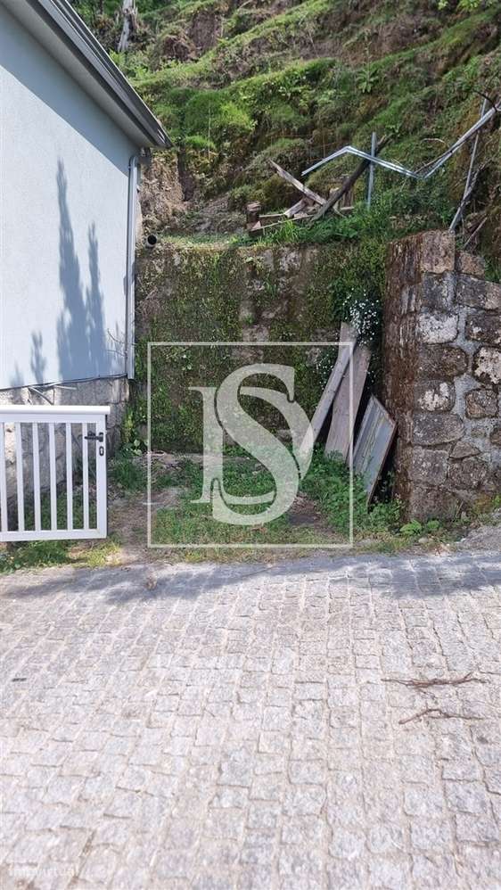 Moradia T2+1 Venda em Louredo,Vieira do Minho-33