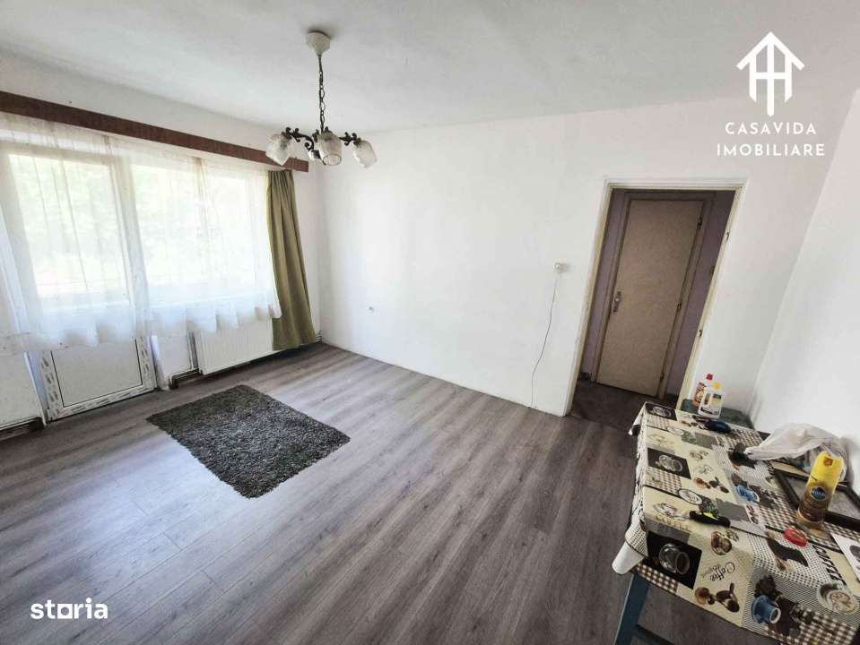Apartament cu 3 camere de vanzare – Etaj 1, zona centrala (Unic) - Imagine principală: 2/8