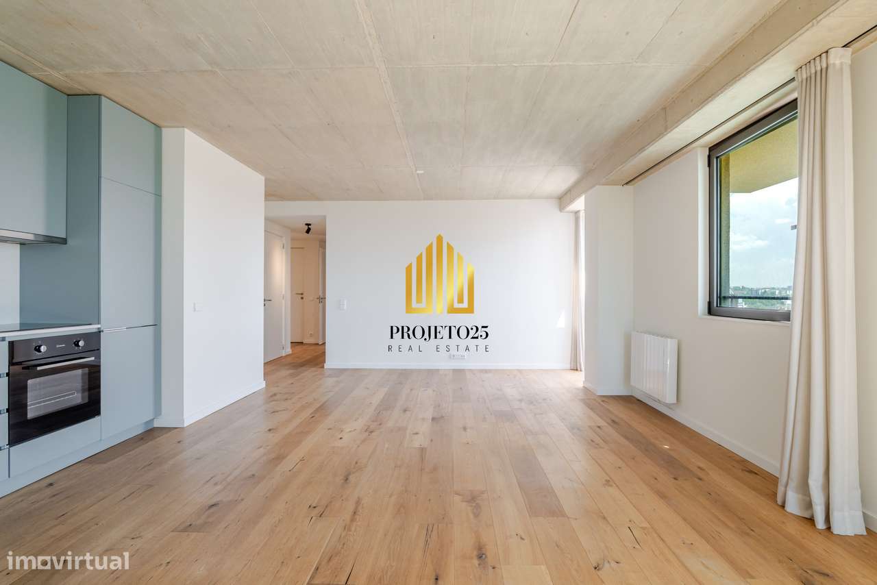 Apartamento T2, 3 Varandas Sul e Poente 13º Piso Vistas Deslumbrantes!-12