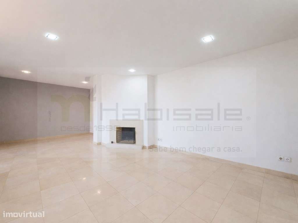 Apartamento Duplex Remodelado em condomínio fechado junto á praia /... - Grande imagem: 5/24