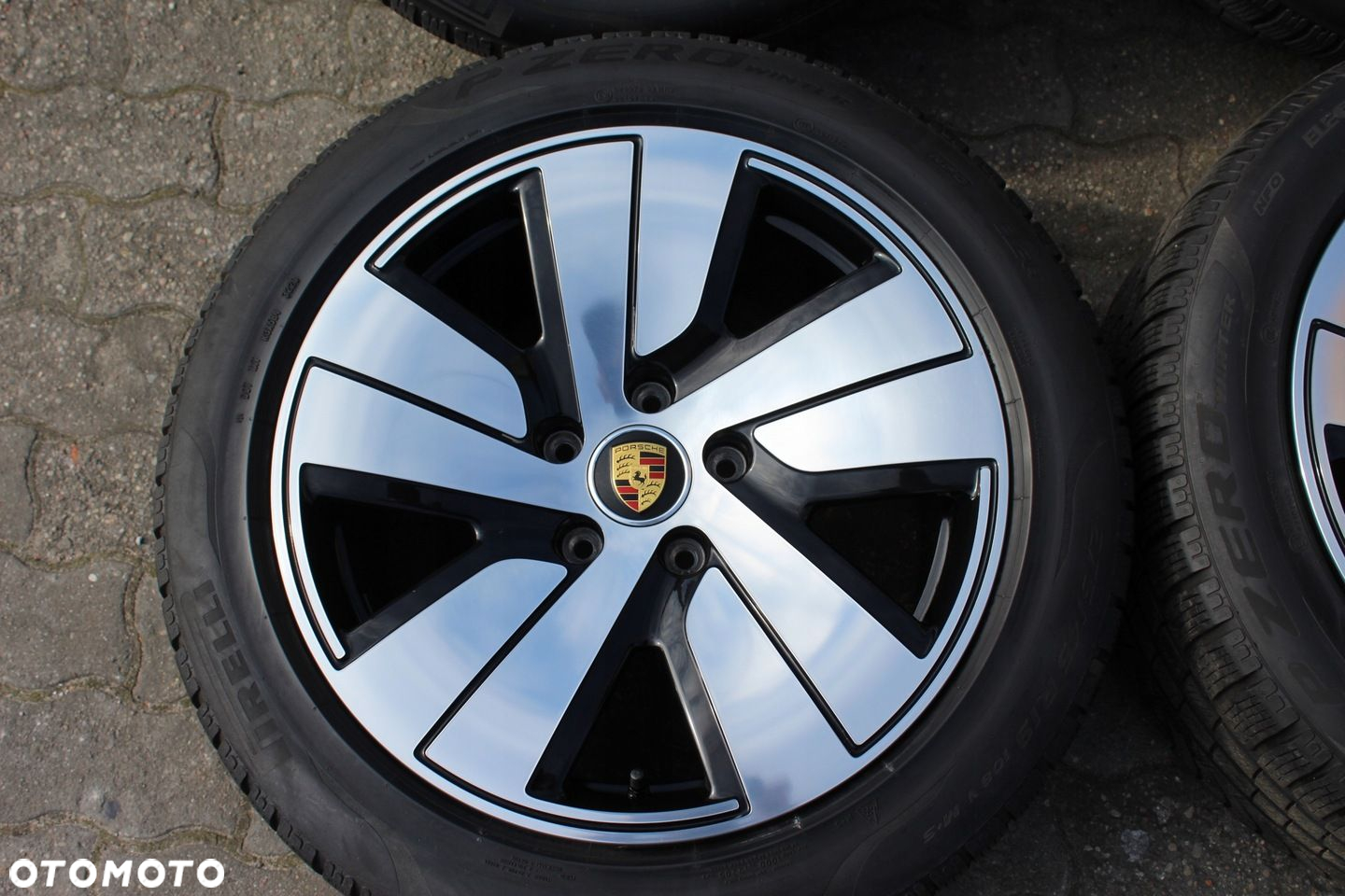 ORYG PORSCHE TAYCAN 19 5x130 ET50 ET47 TPMS PIRELLI 225/55 275/45 - 5