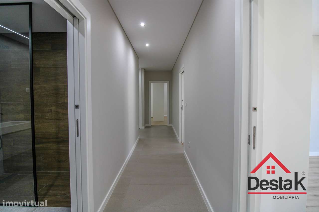 Luxuoso apartamento T4 - Viseu-36