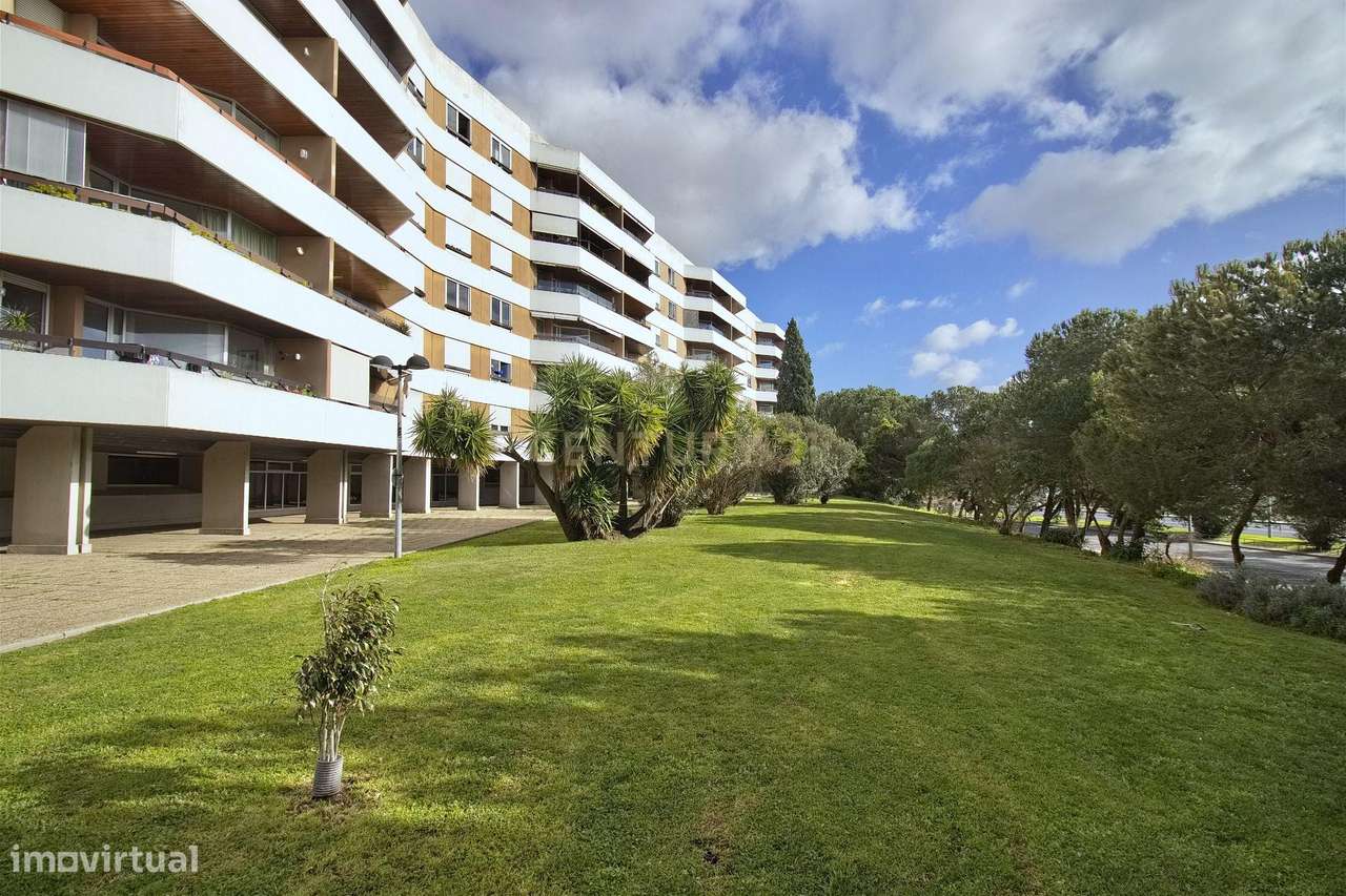 Magnífico Apartamento T3 com vista direta de mar! - Grande imagem: 3/37