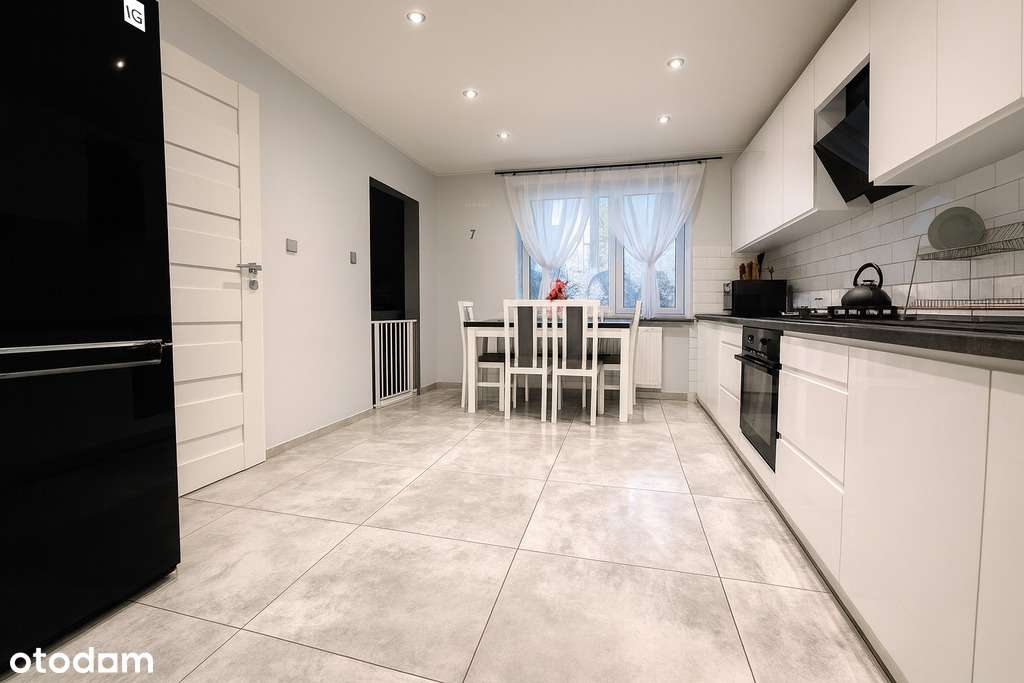 Skrajny szeregowiec po kapitalnym remoncie! - Pełny obrazek: 3/16