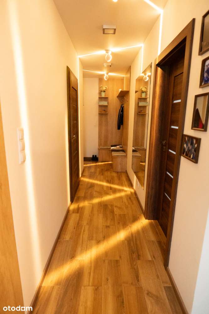 Bez prowizji! Przytulne dwa pokoje z dużą loggią!-10