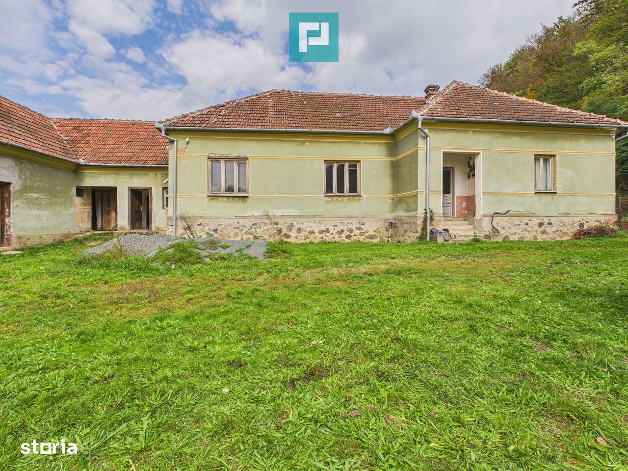 Casă cu teren generos Vărădia de Mureș - Stejar - Imagine principală: 5/20
