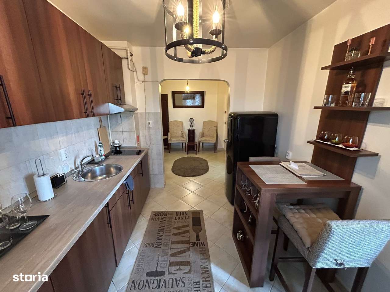 Apartament 2 camere, etaj 2 - zona Cetate - Imagine principală: 5/11