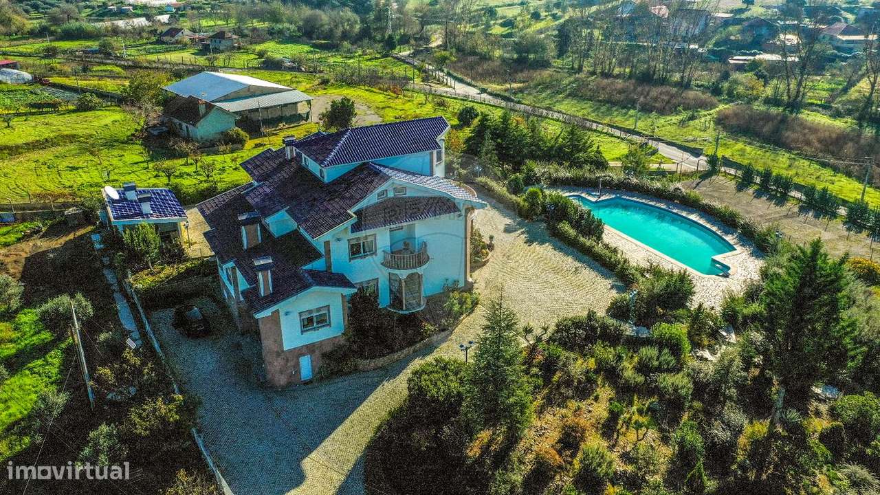 Moradia T8 para venda - Grande imagem: 4/40