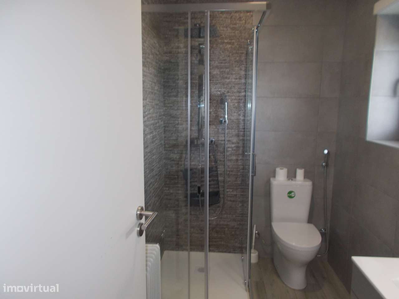 Casa em Chaves Oportunidade de Negocio-25