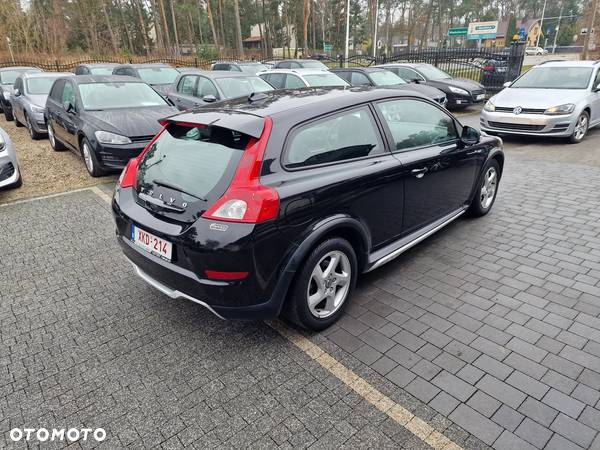 Volvo C30 D2 DRIVe R-Design Start-Stop - 3