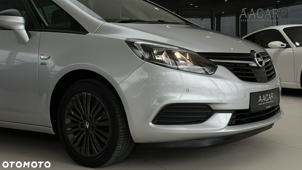 Opel Zafira - 38