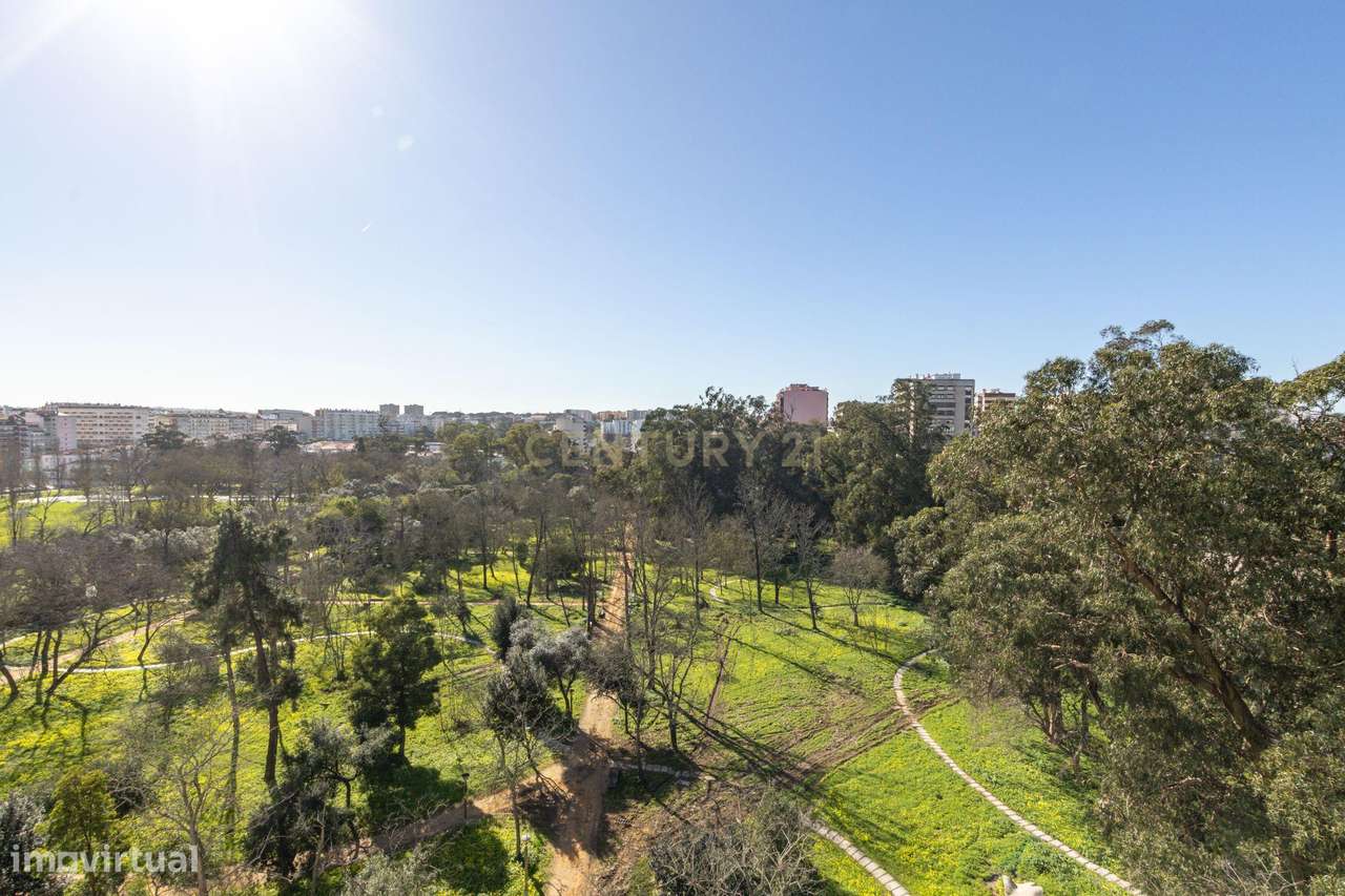 T4+1 na 1ª linha Condomínio fechado Parque das Conchas-8