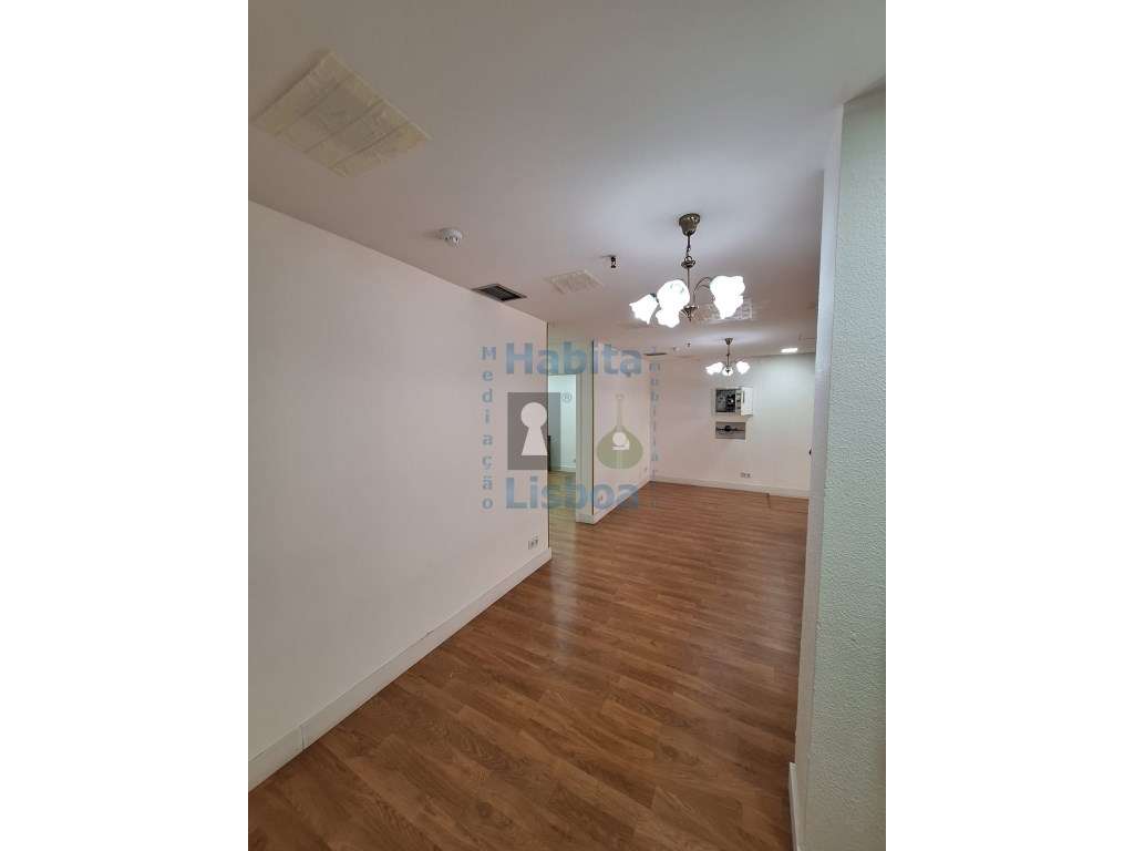 loja com 67m2 no Espaço Comercial no CC Olaias Plaza Lisboa - Grande imagem: 5/15