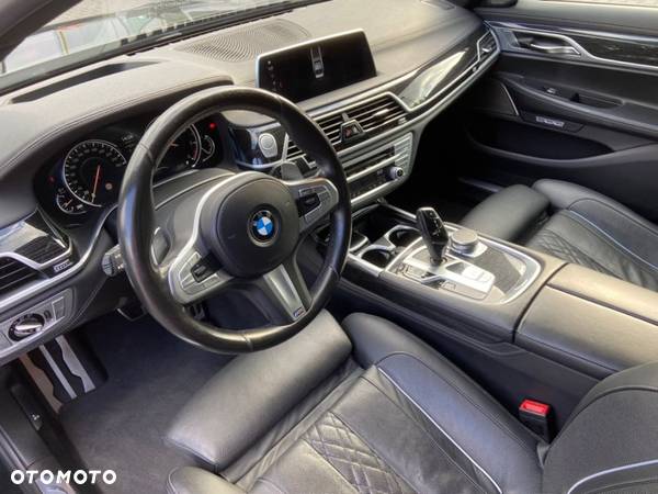 BMW Seria 7 - 15