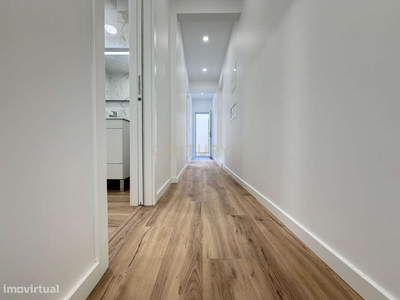 Loja totalmente renovada para Trespasse - Estrada de Benfica - Grande imagem: 5/12