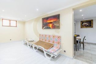 Andar Moradia T1 Renovado no Jardim do Morro - Vila Nova de Gaia - Grande imagem: 5/19
