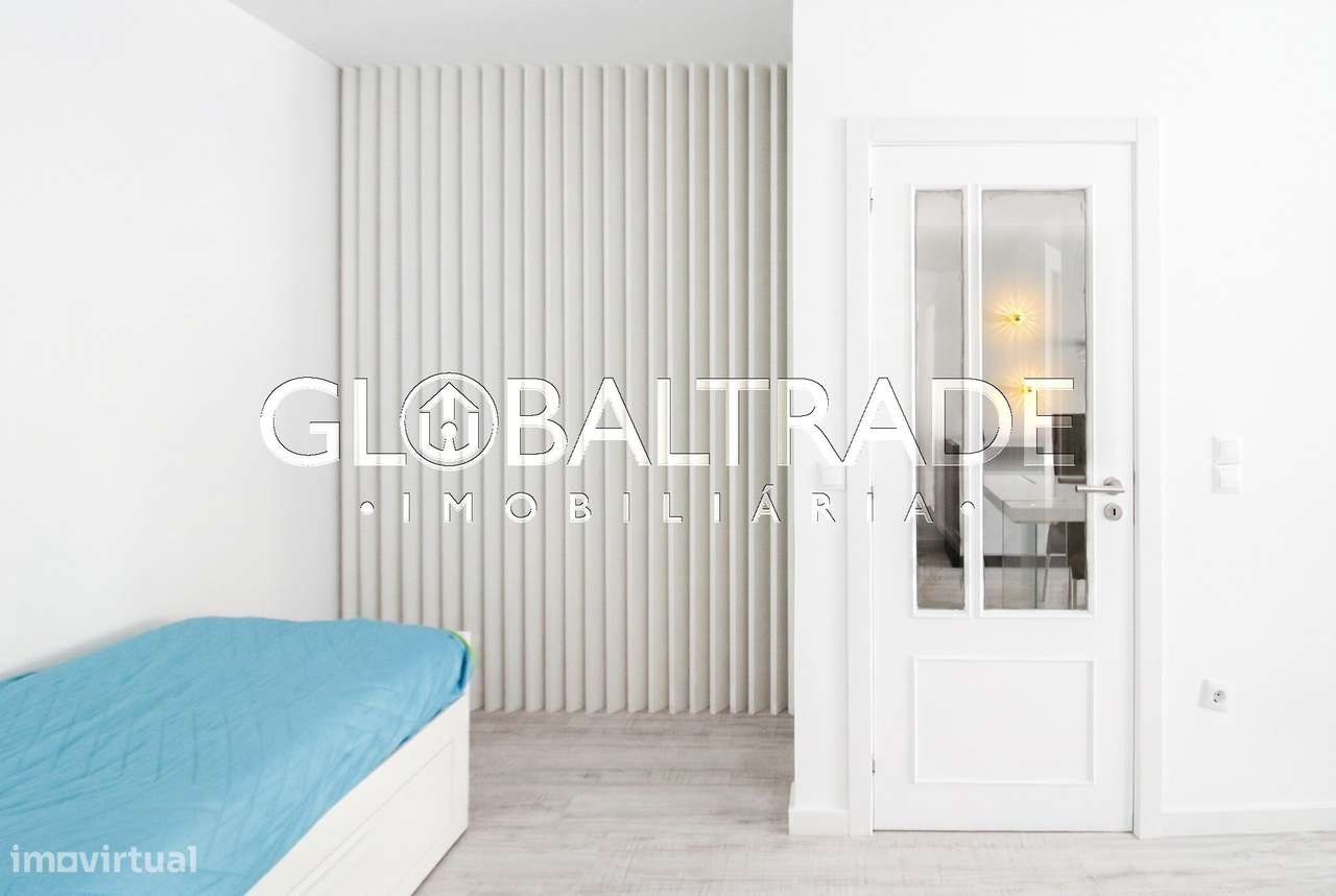 Apartamento T2 Renovado em Valbom-12