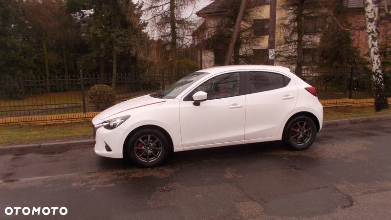 Mazda 2 SKYACTIV-G 90 Red Edition - 2