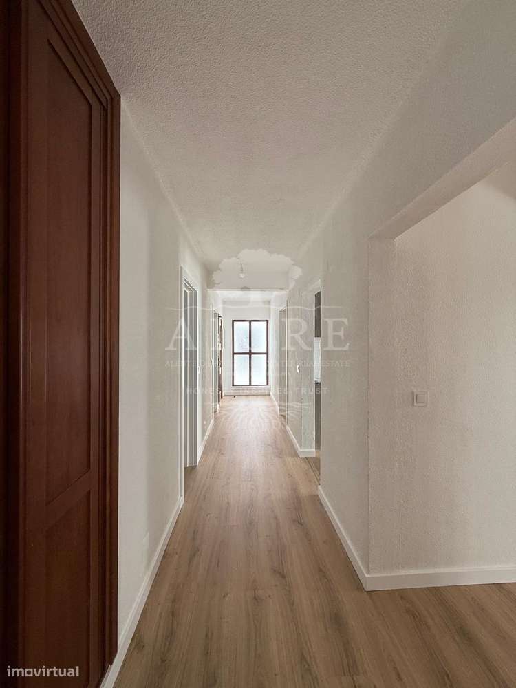 Apartamento T3 Totalmente Remodelado | Horta das Figueiras – Évora-13