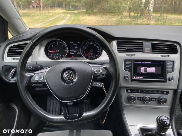 Volkswagen Golf VII 1.6 TDI BMT Comfortline - 10