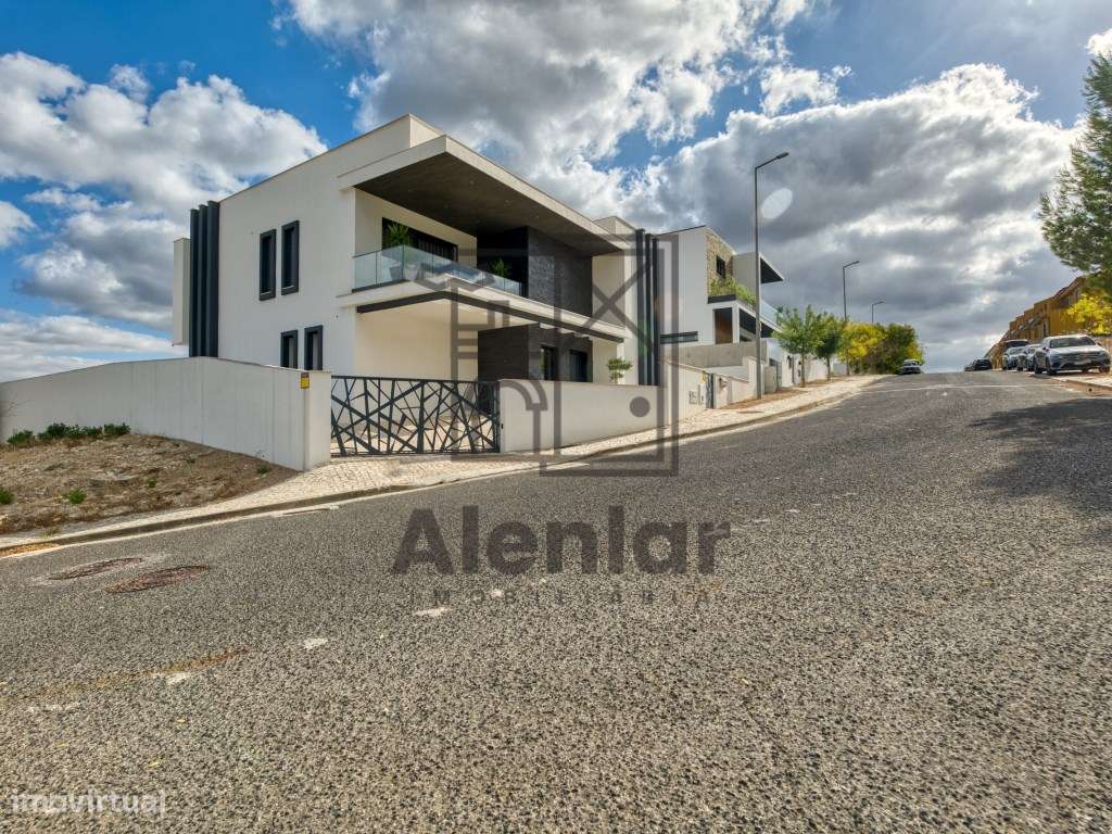 Moradia Contemporânea em Alenquer-3