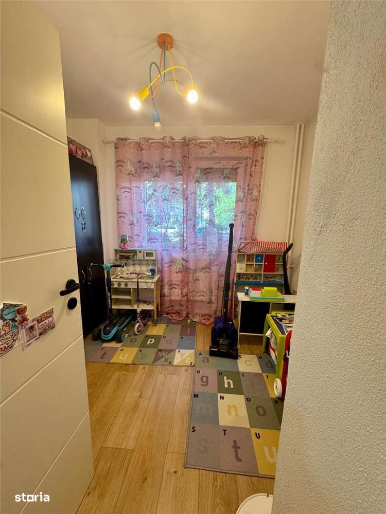 Apartament 3 camere, parter, Rogerius - Imagine principală: 4/7