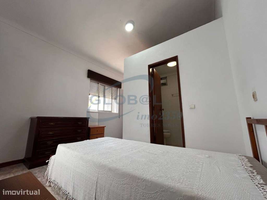 Moradia T3 com Logradouro em Riachos, Torres Novas-11
