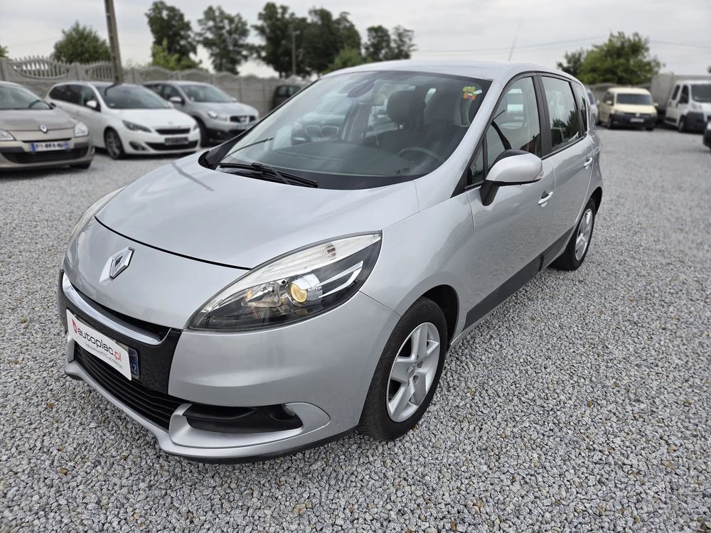 Renault Scenic III (2009-2016) 1.5 dCi Expression 2012