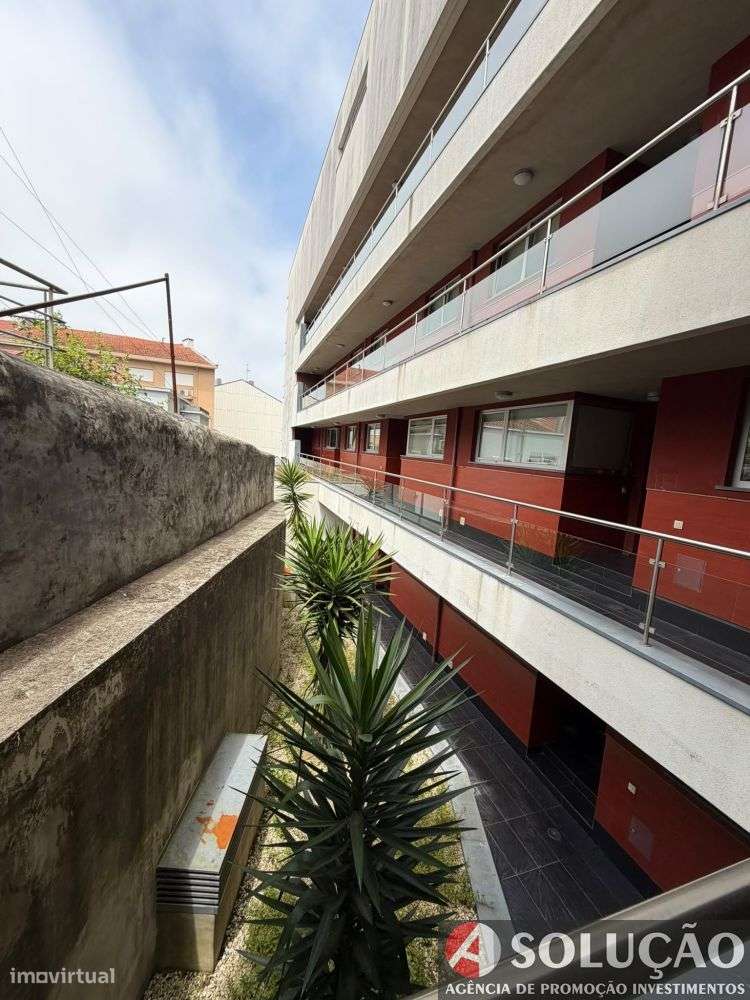 T1 no Porto com GARAGEM | Condomínio Fechado-13