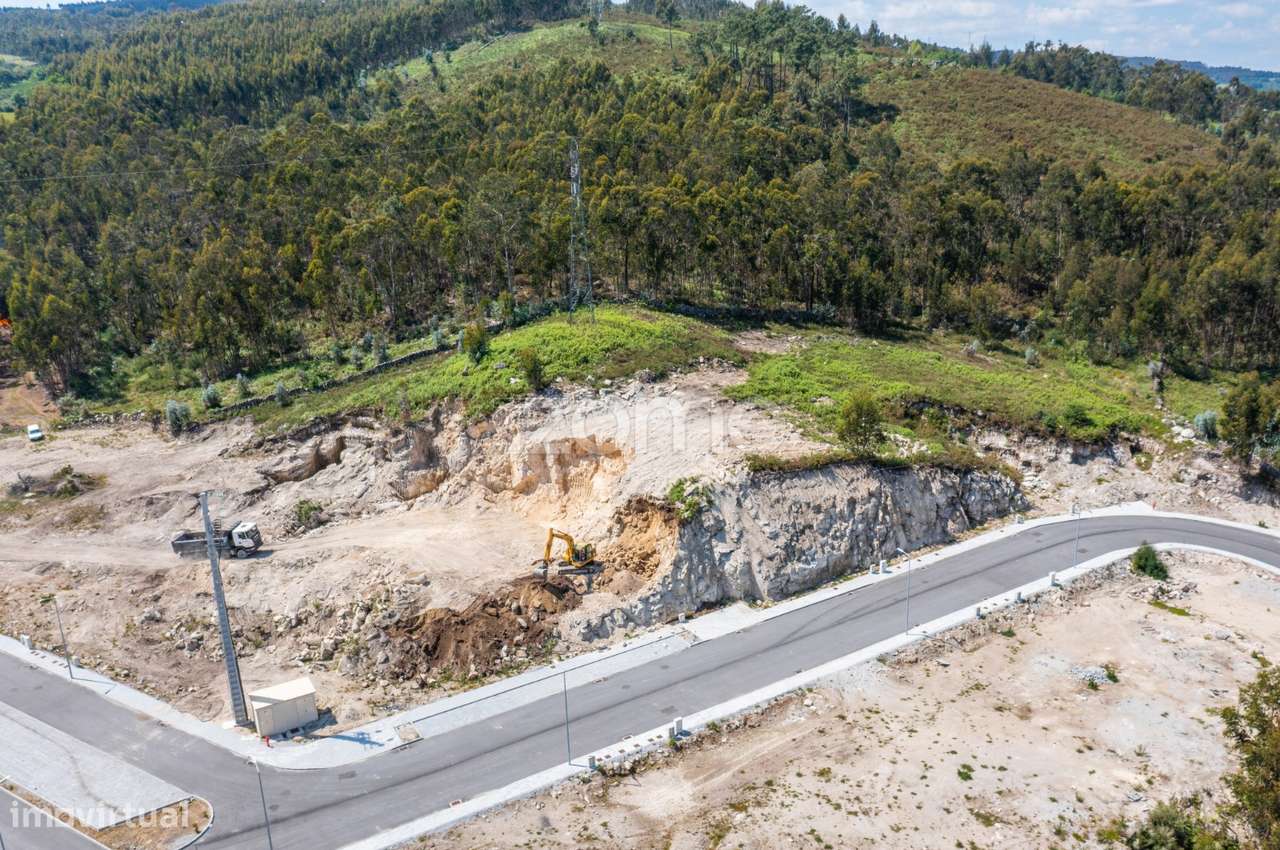 Lote Industrial Para Venda em Galegos na Povoa de Lanhoso - Grande imagem: 3/15