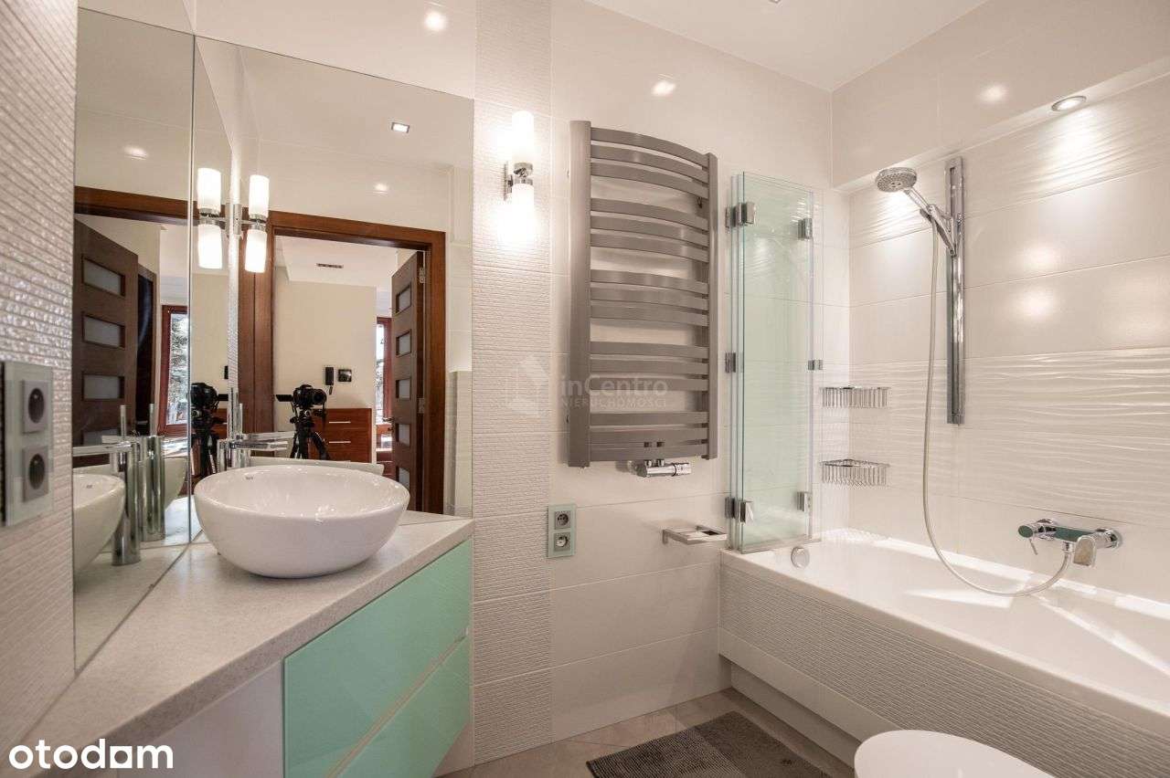 Przestronny apartament z tarasem. Czerwone Maki.-9