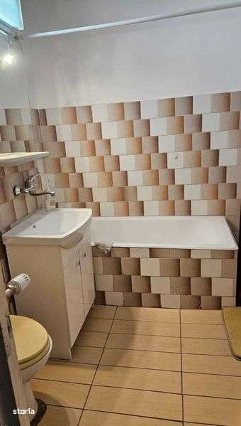 Ap.2 cam. decom., zona DEMOCRATIEI ,pret decent,direct propietar - Imagine principală: 5/6