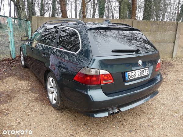 BMW Seria 5 525d - 11