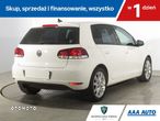 Volkswagen Golf - 6