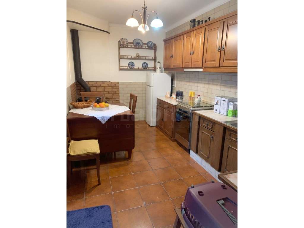 Moradia T4 C/ Quintal e Sótão - Grande imagem: 4/41