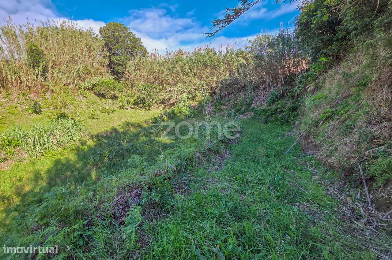 Terreno Urbano com Vista Mar na Candelária em São Miguel-12