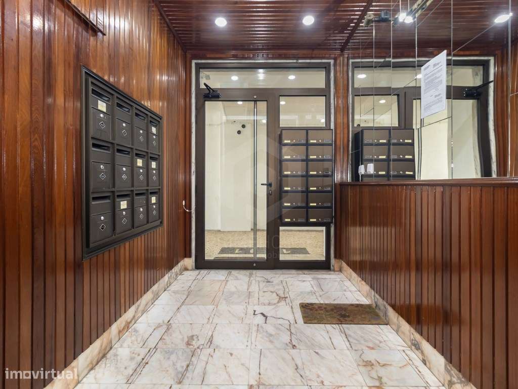 Apartamento T2 remodelado - Quinta de Sto. António a 600 metros da ...-6