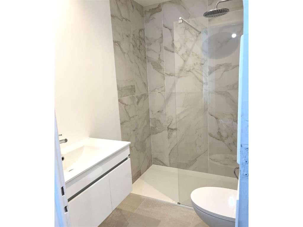 Apartamento, 2 quartos, Lisboa, Alvalade - Bairro - Grande imagem: 5/14