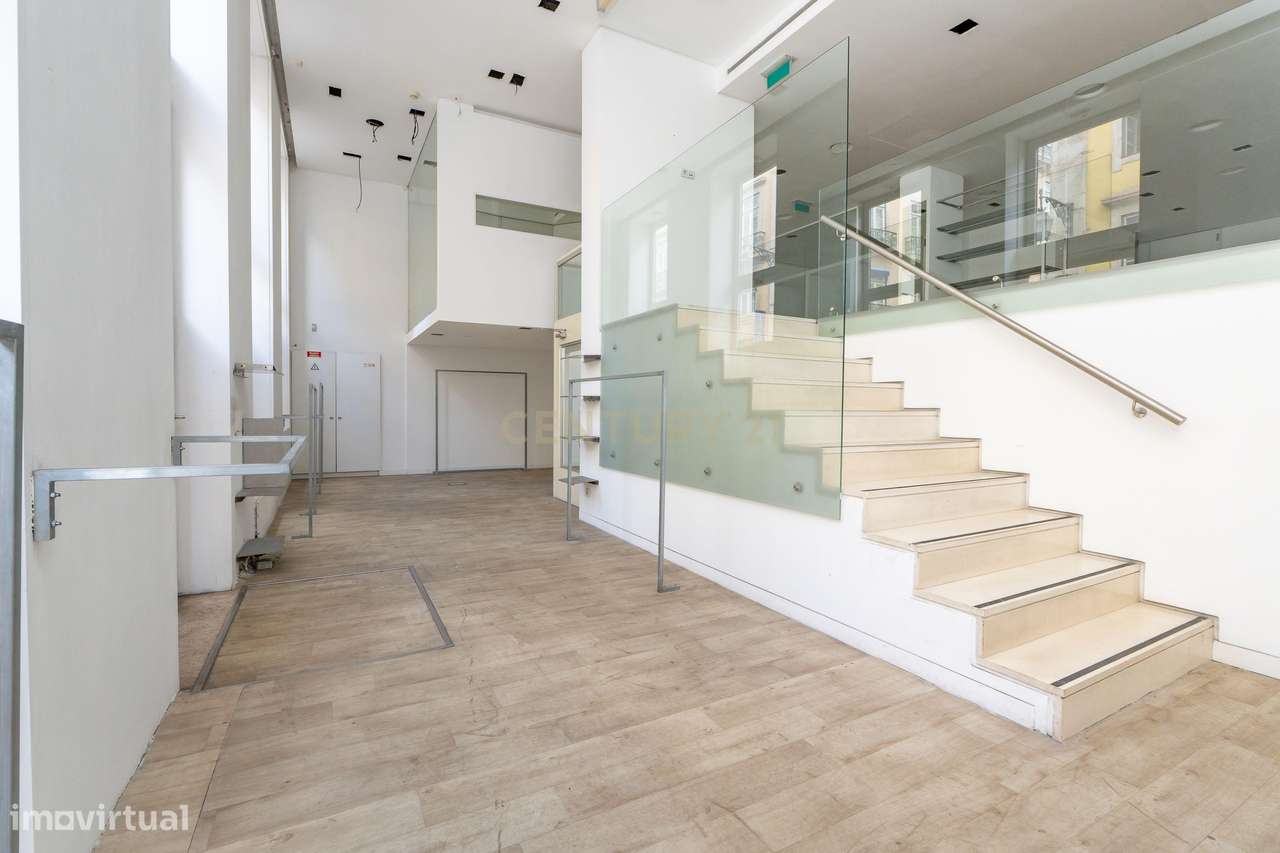 Escritório com 203 m² no centro histórico de Lisboa - zona nobre com p - Grande imagem: 4/25