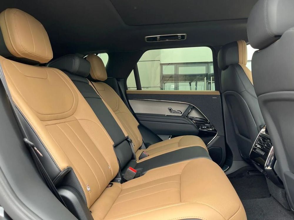 Land-Rover Range-Rover-Sport S 3.0 P460E PHEV Dynamic Se 460 KM — zdjęcie 5