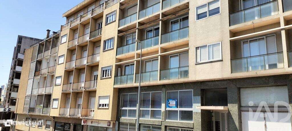 Loja / Estabelecimento Comercial em Bonfim de 197,00 m2 - Grande imagem: 2/30