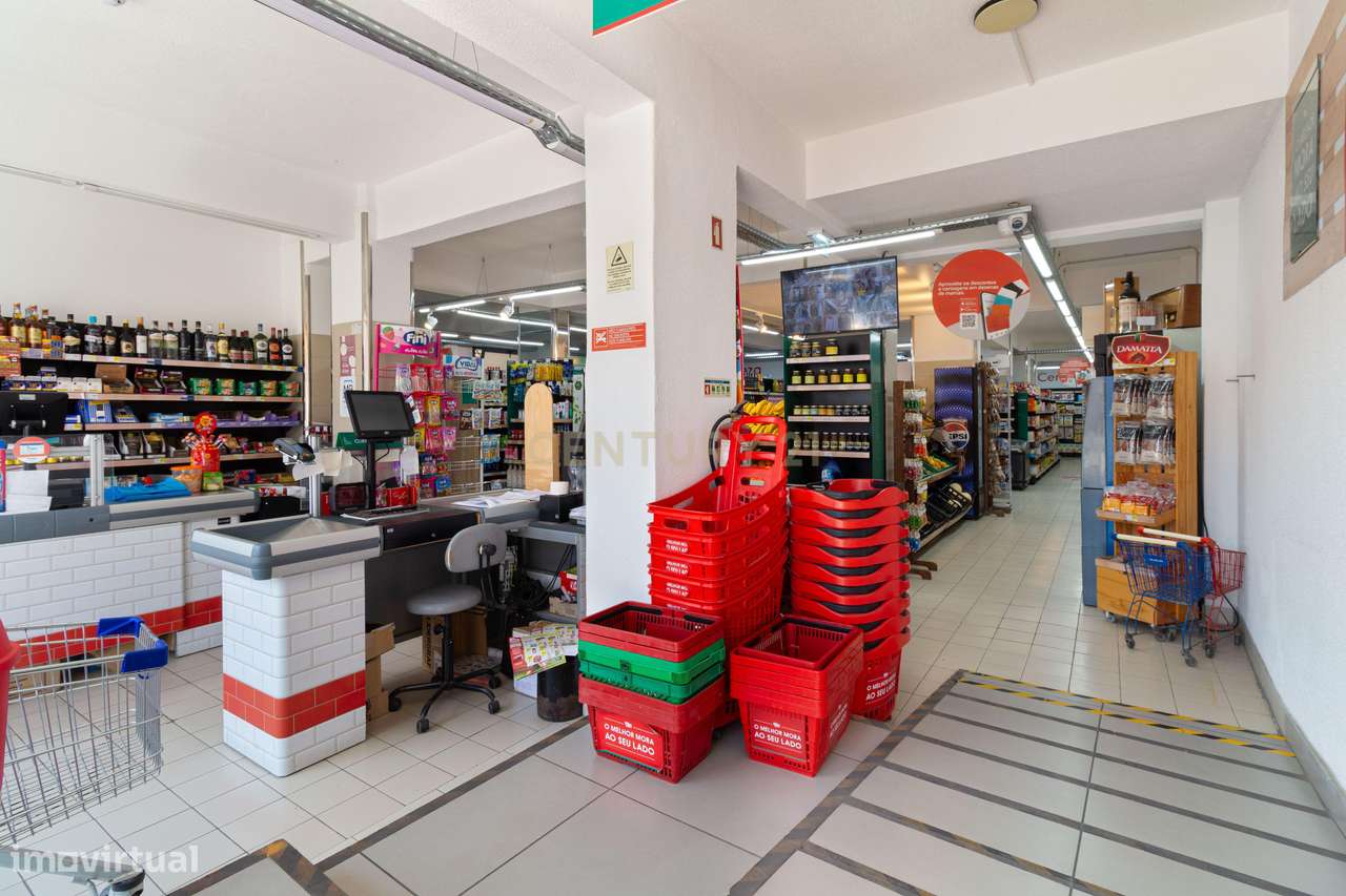 Oportunidade Imperdível, Espaço Comercial no Centro de Corroios, pront - Grande imagem: 4/18