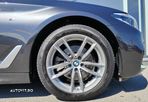 BMW Seria 5 520d xDrive AT - 31