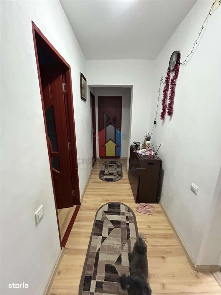 Ap. 3 cam conf 1 decomandat Radu Negru etaj 3, balcon de 7m - Imagine principală: 5/8