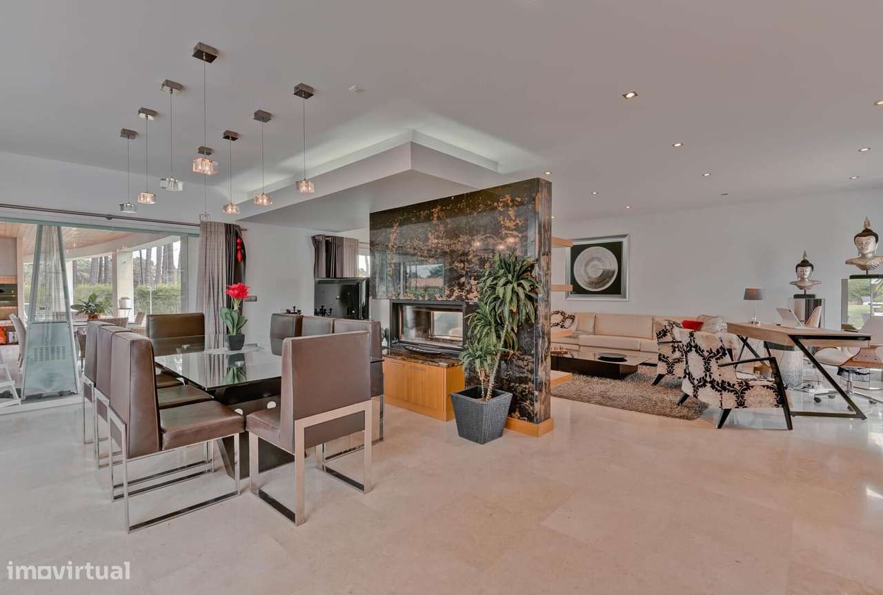 Moradia Isolada T4 + 1 com piscina, Aroeira, Almada - Grande imagem: 5/25