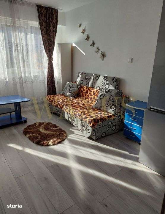 Garsoniera ,zona SUD ,etaj 2 - Imagine principală: 2/4