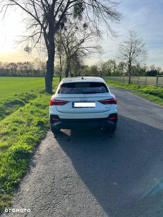 Audi Q3 40 TFSI Quattro S Line S tronic - 2