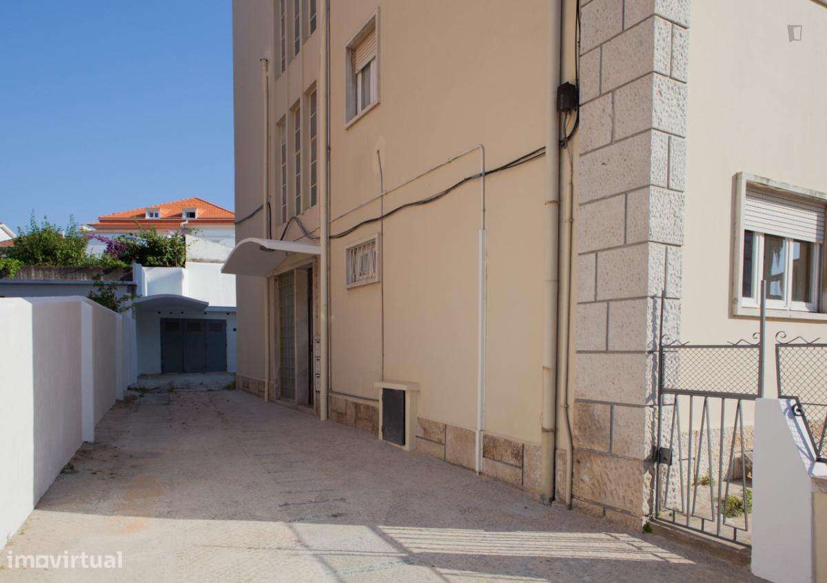 Quarto - localizado em Montes Claros Coimbra - Grande imagem: 4/10